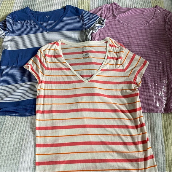 GAP Tops - Gap women’s Large lot of 3 tops Ana